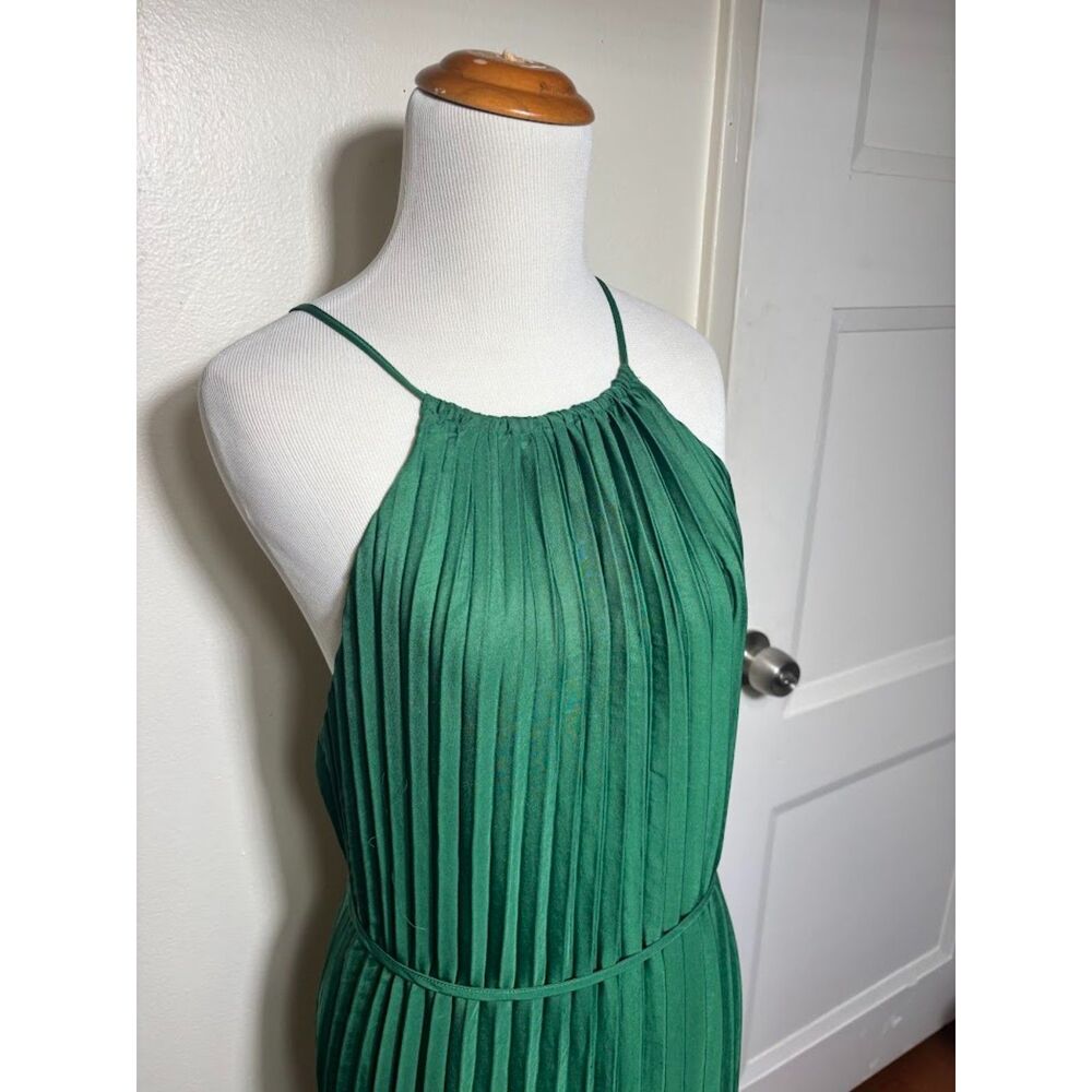 Banana Republic Emerald Green Pleated Maxi Dress - Picture 4 of 5